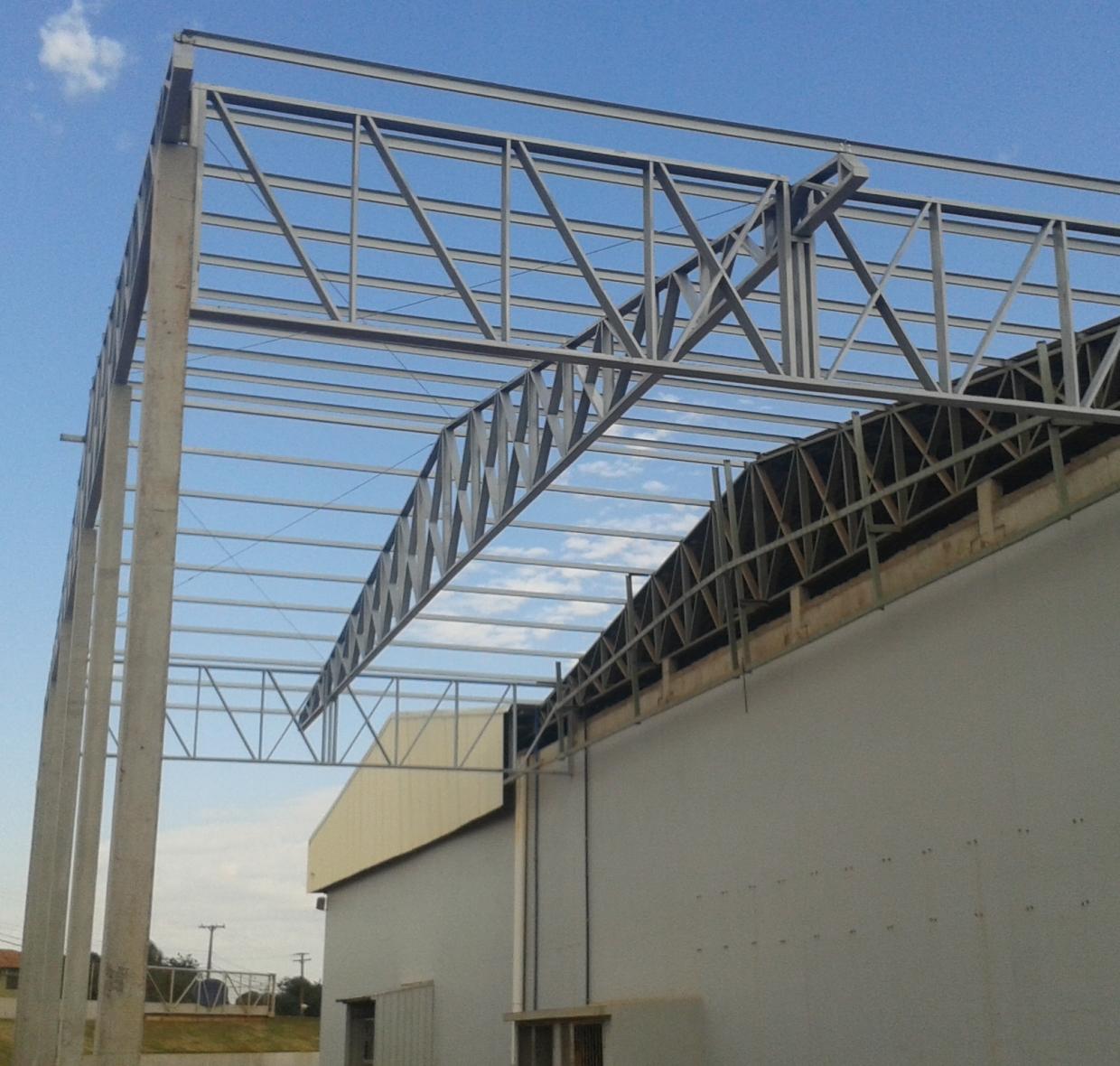ESTRUTURA PRE FABRICADA PARA MECANICA PESADA